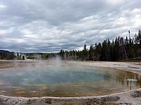Yellowstone Old faithfull et ses environs (76).JPG